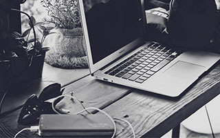 桂林联泓新科：有关原料及产品价格对业绩影响请关注公司定期报告